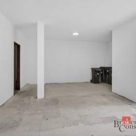 Foto inzerátu Prodej obchodního prostoru 488 m², Mlékojedy