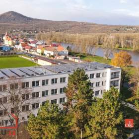 Foto inzerátu Prodej obchodního prostoru 488 m², Mlékojedy