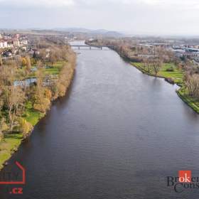 Foto inzerátu Prodej obchodního prostoru 488 m², Mlékojedy