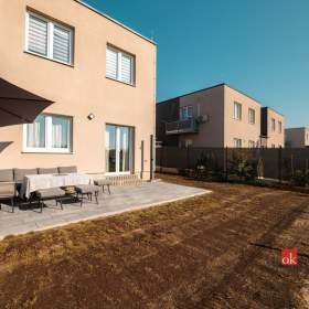 Foto inzerátu Prodej bytu 3+kk 68 m², Vochov