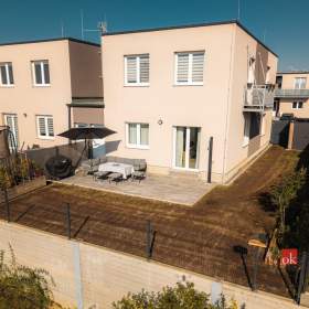 Foto inzerátu Prodej bytu 3+kk 68 m², Vochov