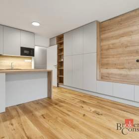 Fotka k inzerátu Pronájem bytu 1+kk 29 m², Hradec Králové / 19971145