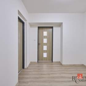 Foto inzerátu Pronájem bytu 1+kk 43 m², Mlékojedy