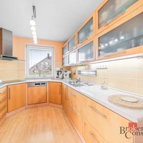 Foto inzerátu Prodej rodinného domu 322 m², Plzeň