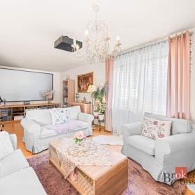 Foto inzerátu Prodej rodinného domu 322 m², Plzeň
