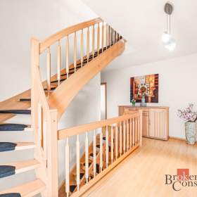 Foto inzerátu Prodej rodinného domu 322 m², Plzeň