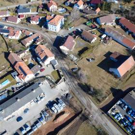 Na prodej stavební pozemek 3.100 m2 v Dalekých Dušníkách u Dobříše / 18529674