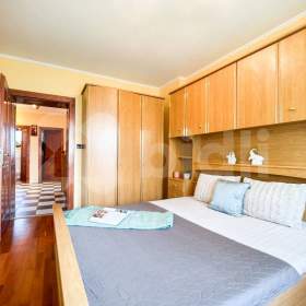 Foto inzerátu Prodej RD 377 m² s terasou, zahradou, garáží, v obci Klíčany - Praha Východ