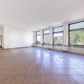 Foto inzerátu Blansko - centrum  /  bytová jednotka 127m2 + nebytový prostor 93m2 + garáž