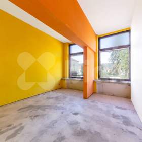 Foto inzerátu Blansko - centrum  /  bytová jednotka 127m2 + nebytový prostor 93m2 + garáž