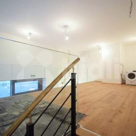 Foto inzerátu Podnájem části barber shopu 22m2 na ulici Reissigova