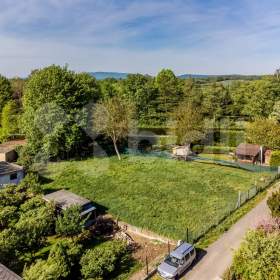 Foto inzerátu Pozemek 1143 m2 u řeky v Českých Budějovicích