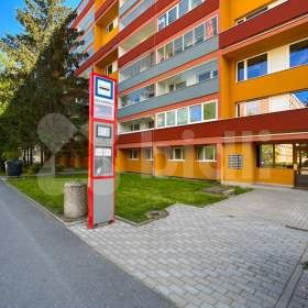 Foto inzerátu Prodej bytu v Kladně - 4+kk s balkonem a lodžií v lokalitě Kročehlavy