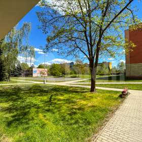 Foto inzerátu Prodej bytu v Kladně - 4+kk s balkonem a lodžií v lokalitě Kročehlavy