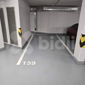 Foto inzerátu Moderní garáž s automatickým otevíráním vrat v Libni