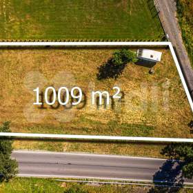 Foto inzerátu Prodej pozemek vhodný k výstavbě, 1009 m2, Dražeň