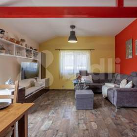 Prodej rodinného domu (260 m² ) Květnice / 19131379