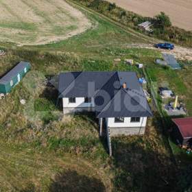 Foto inzerátu Prodej pozemku s rodinným domem 140m² ve Vranicích