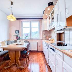 Prodej rodinný dům 3+1, pozemek 852, Kraslice / 19185307