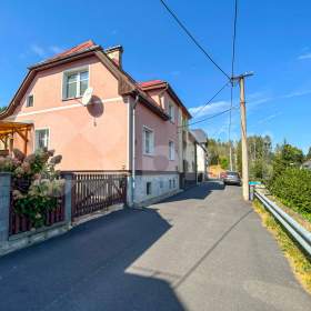 Foto inzerátu Prodej rodinný dům 3+1, pozemek 852, Kraslice