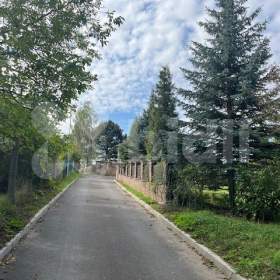 Foto inzerátu Prodej staveb. pozemku 1122 m2, Tuchlovice, okr. Kladno, 20 min. Praha