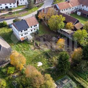 Foto inzerátu Na prodej 2 x RD, 398 m2, Světlík