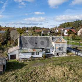 Foto inzerátu Prodej rodinného domu s garáží a prostornou zahradou, Horní Životice