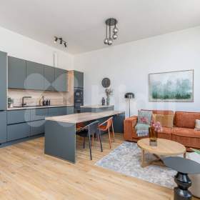 Bytová jednotka 2+kk, 63,7 m2, s lodžií 5 m2 / 19251031