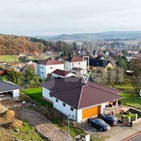 Foto inzerátu Prodej rodinného domu v Holoubkově