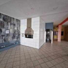 Foto inzerátu Komerční prostory, 494 m2, Brno-Ivančice