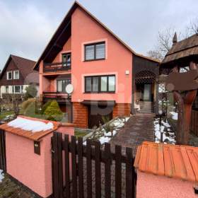 Prodej, rodinný dům 7+2 187 m2, Velké Karlovice / 19296391