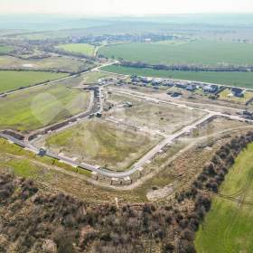 Foto inzerátu Pozemek pro bydlení, 1.000 m2, Vrskmaň, Zaječice