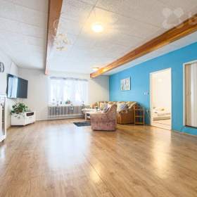 Foto inzerátu Prodej rodinného domu 199 m², pozemek 249 m²