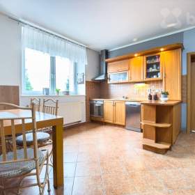 Foto inzerátu Exkluzivní prodej rodinný dům 115 m2, pozemek 1042 m2, Chválenice