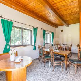 Foto inzerátu Autokemp s restaurací a půjčovnou lodí u Českého Krumlova