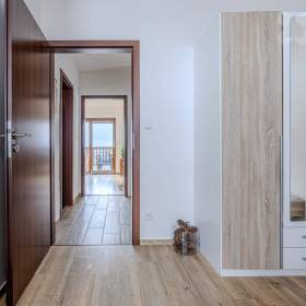 Foto inzerátu Prodej apartmánu 2+kk s terasou, Horní Václavov