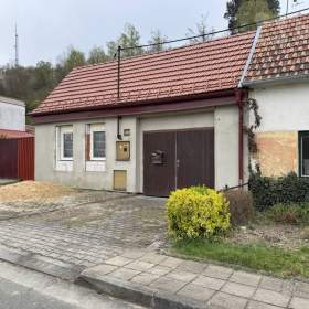 Rodinný dům v rekonstrukci 95m2 (pozemek 335m2) / 19351612