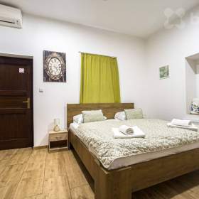 Foto inzerátu Prodej zavedeného hotelu s 20 pokoji a kompletním zázemím - užitná plocha 900 m²