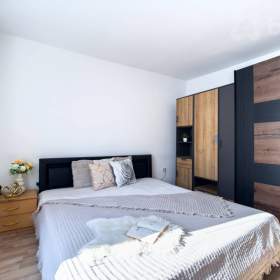 Foto inzerátu Prodej RD, pneuservisu a kadeřnictví