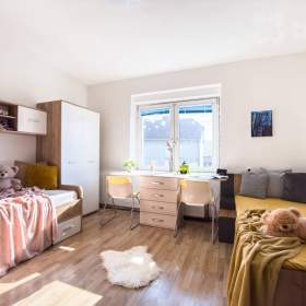 Foto inzerátu Prodej RD, pneuservisu a kadeřnictví