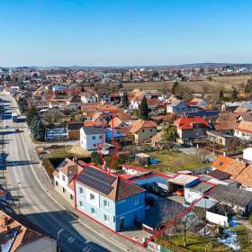 Foto inzerátu Prodej RD, pneuservisu a kadeřnictví