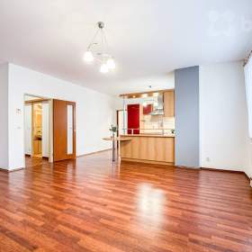 Pronájem cihlového bytu 2+kk, 63 m2, Fischerova ul. Olomouc / 19388214