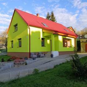 Prodej dvougeneračního domu 197 m2 s pozemkem 728 m2 / 19403487