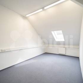 Foto inzerátu Prodej bytového domu s užitnou plochou 1450 m2 v centru Turnova