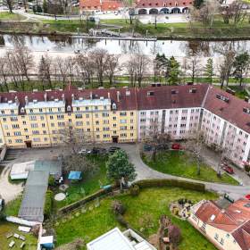 Prodej bytu 2+1, 69 m2, České Budějovice, Jiráskovo nábřeží / 19421509