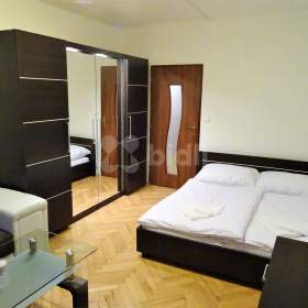 Pronájem 2+1, 54 m2 -  Kobylisy / 19426088