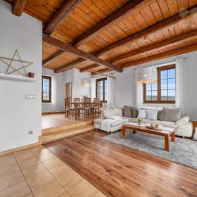 Rodinný dům 6+kk (280 m² ) s garáží a zahradou-  Libčany u Hradce Králové / 19427182