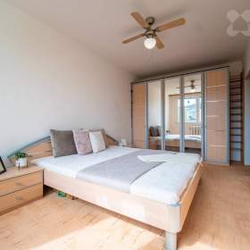 Prodej bytu 4+1, 82 m²  -  Újezd nad Lesy, Praha 9 / 19440646