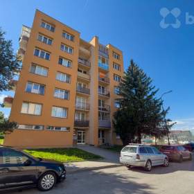 Prodej bytu 3+1, 65 m2, Borovany / 19444794