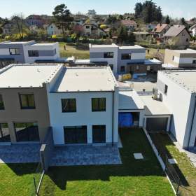 Prodej domu 5+kk, 126 m² , pozemek 244 m² , Hořovice, okres Beroun / 19446713